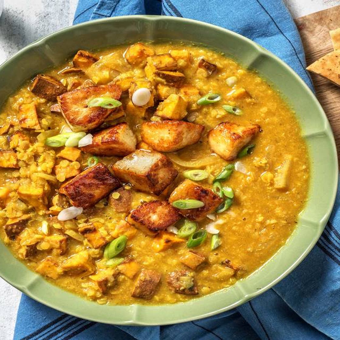 Halloumi & Sweet Potato Dal with Mango Chutney & Naan Bread