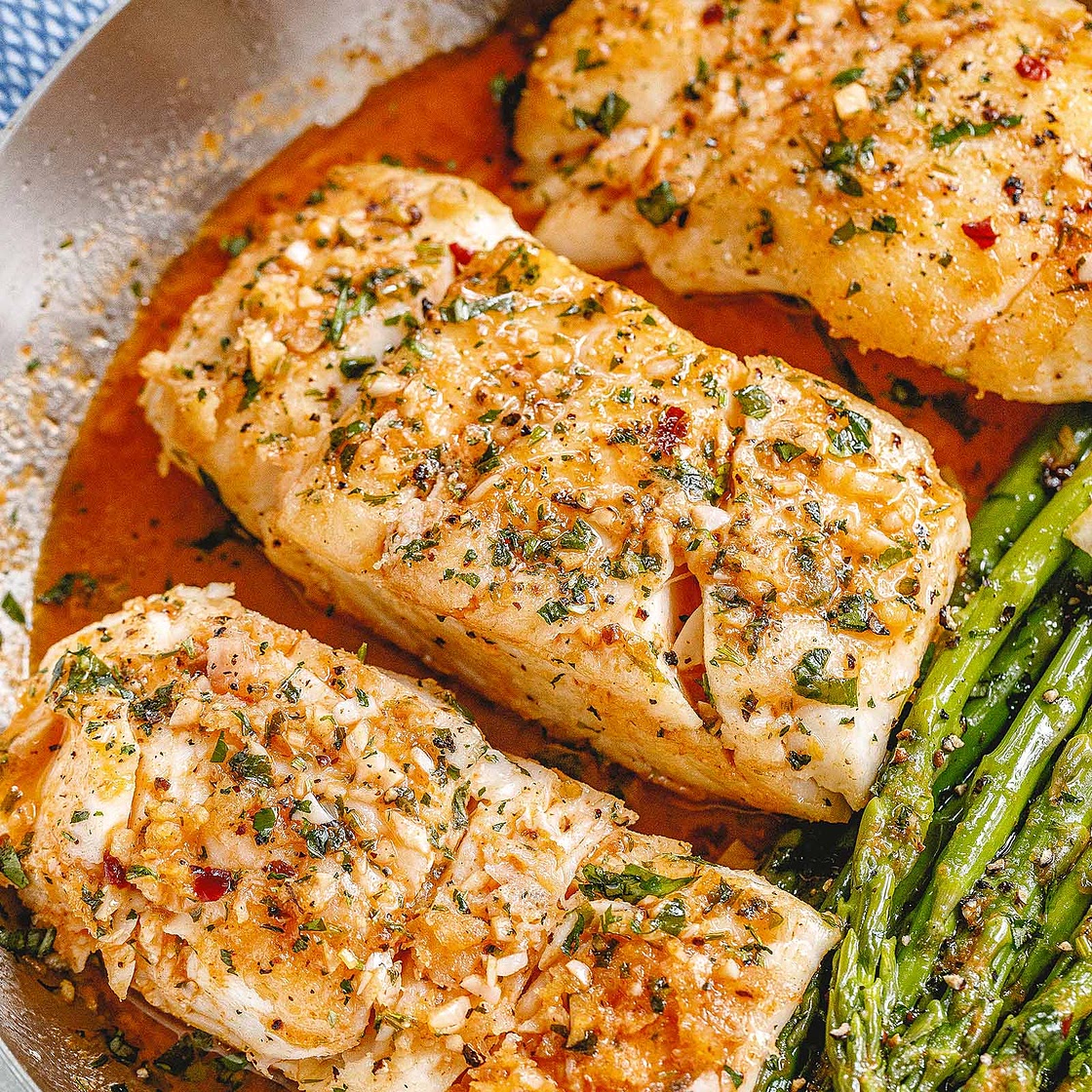 Garlic Butter Cod with Lemon Asparagus Skillet