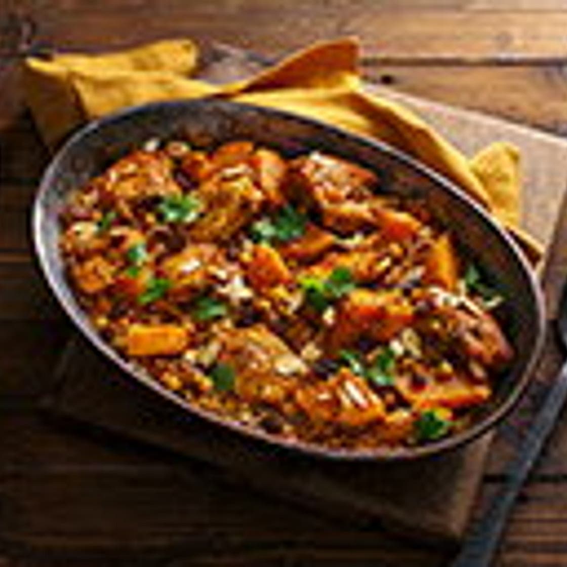 Slow-cooked chicken korma