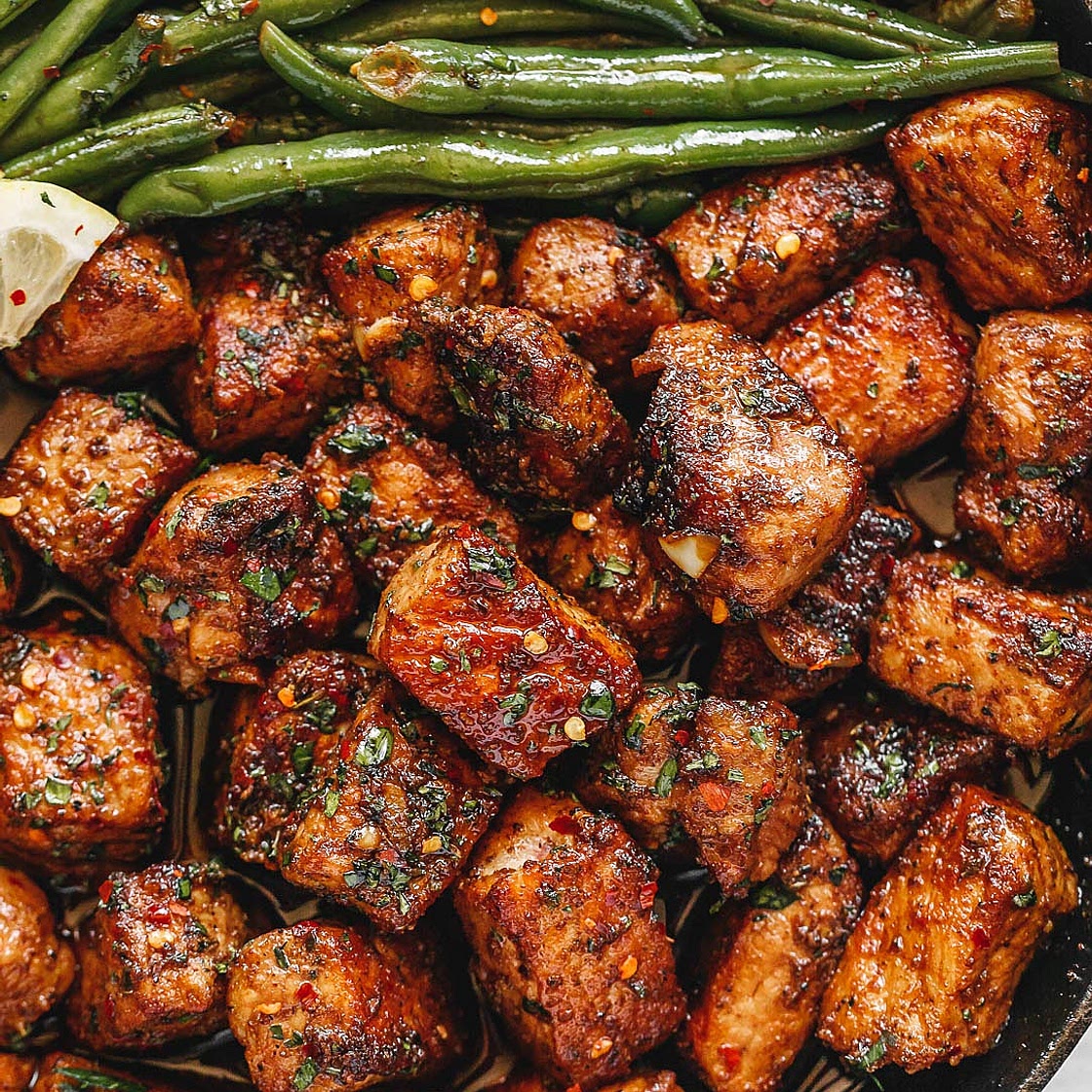 Garlic Butter Pork Bites with Lemon Green Beans