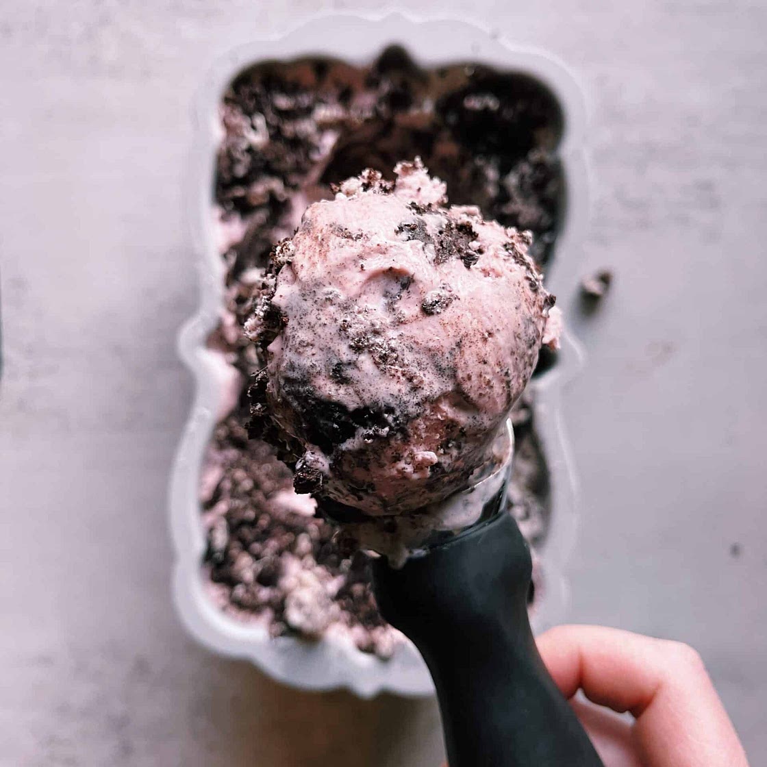 Peppermint Cookies and Cream Ice Cream