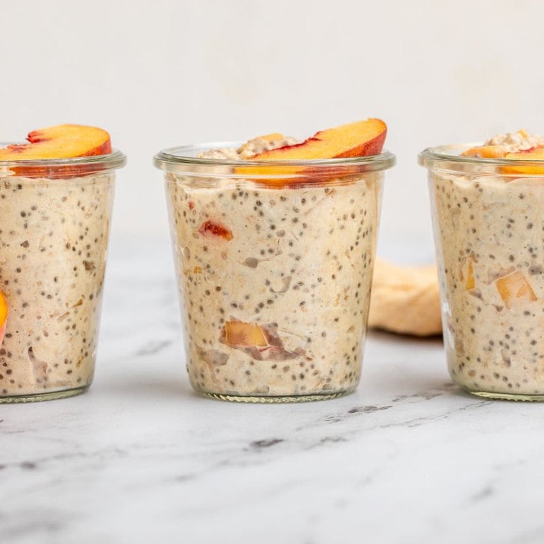 Peaches & Cream Overnight Oatmeal
