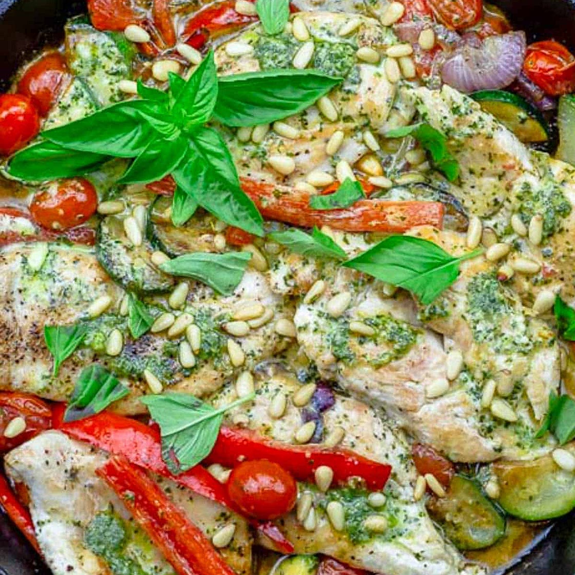 Creamy Pesto Chicken with Vegetables