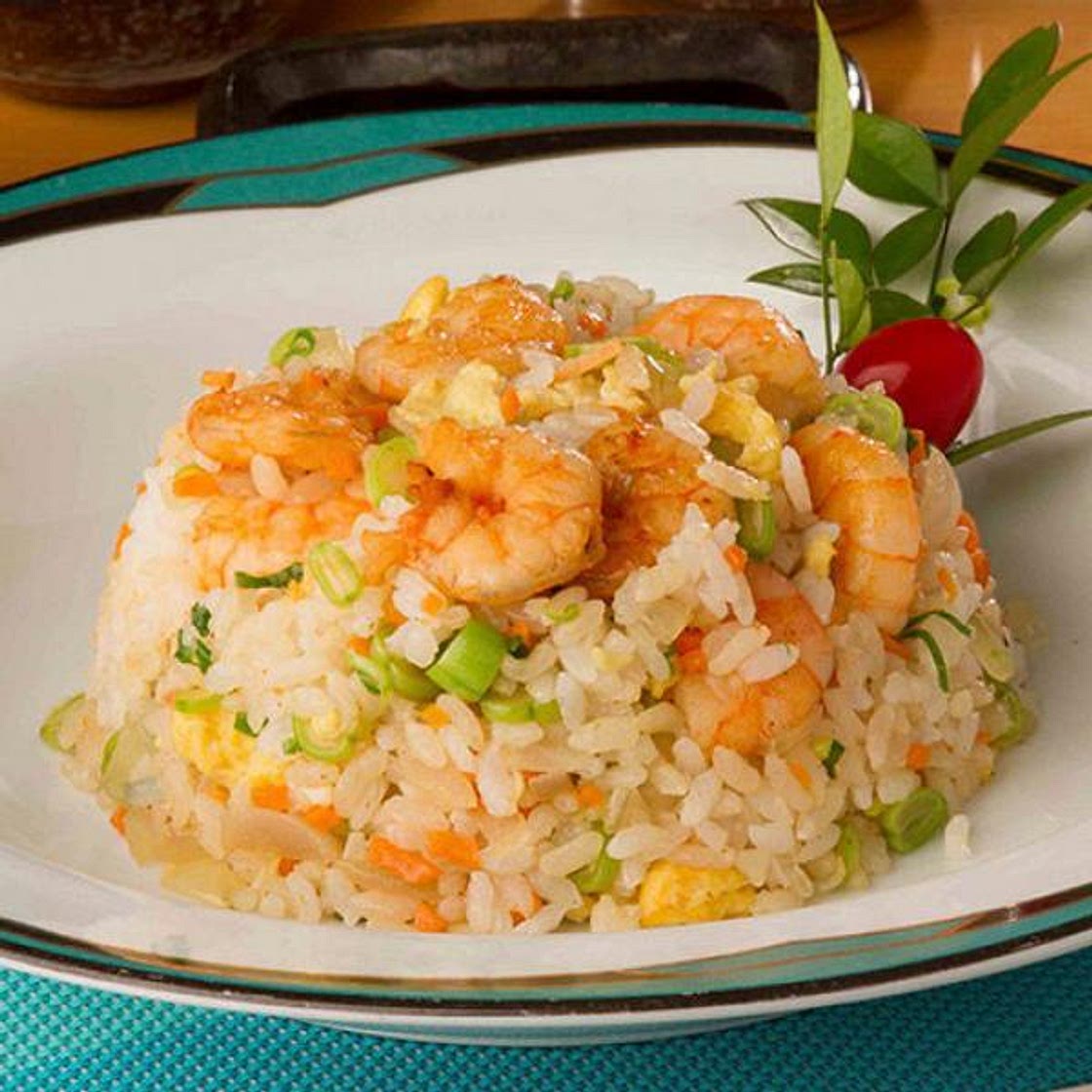 Receita de Yakimeshi com camarão