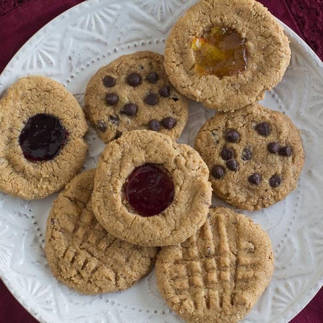Low FODMAP Vegan Peanut Butter Cookies