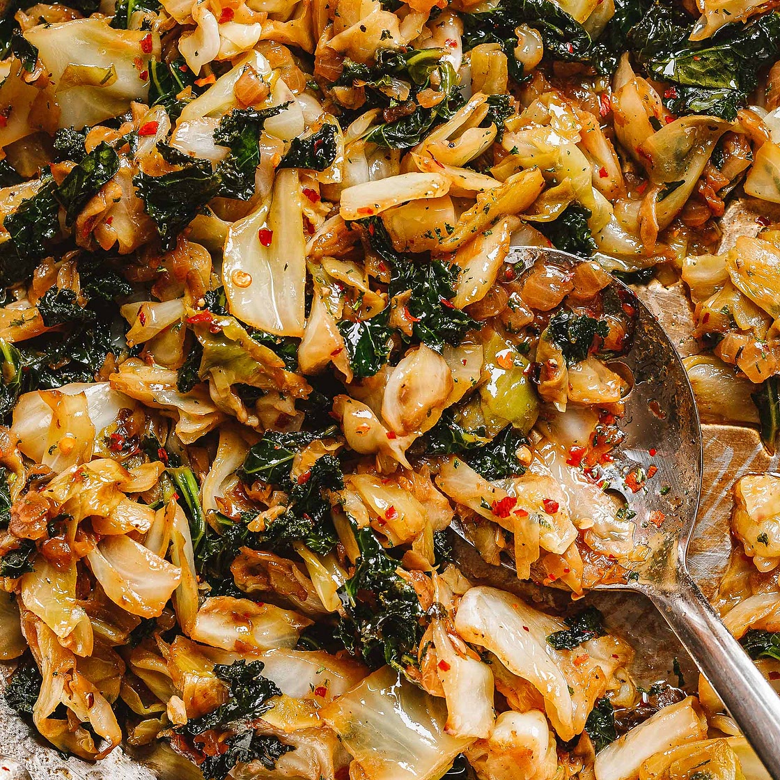 Garlic Sautéed Cabbage Kale Skillet