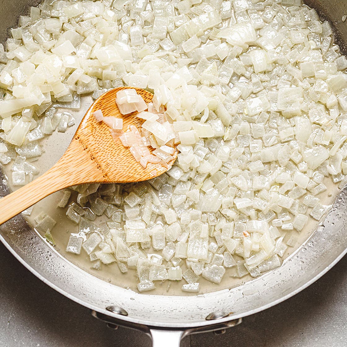 Garlic Sautéed Cabbage Kale Skillet