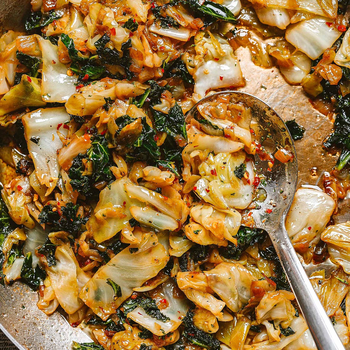 Garlic Sautéed Cabbage Kale Skillet