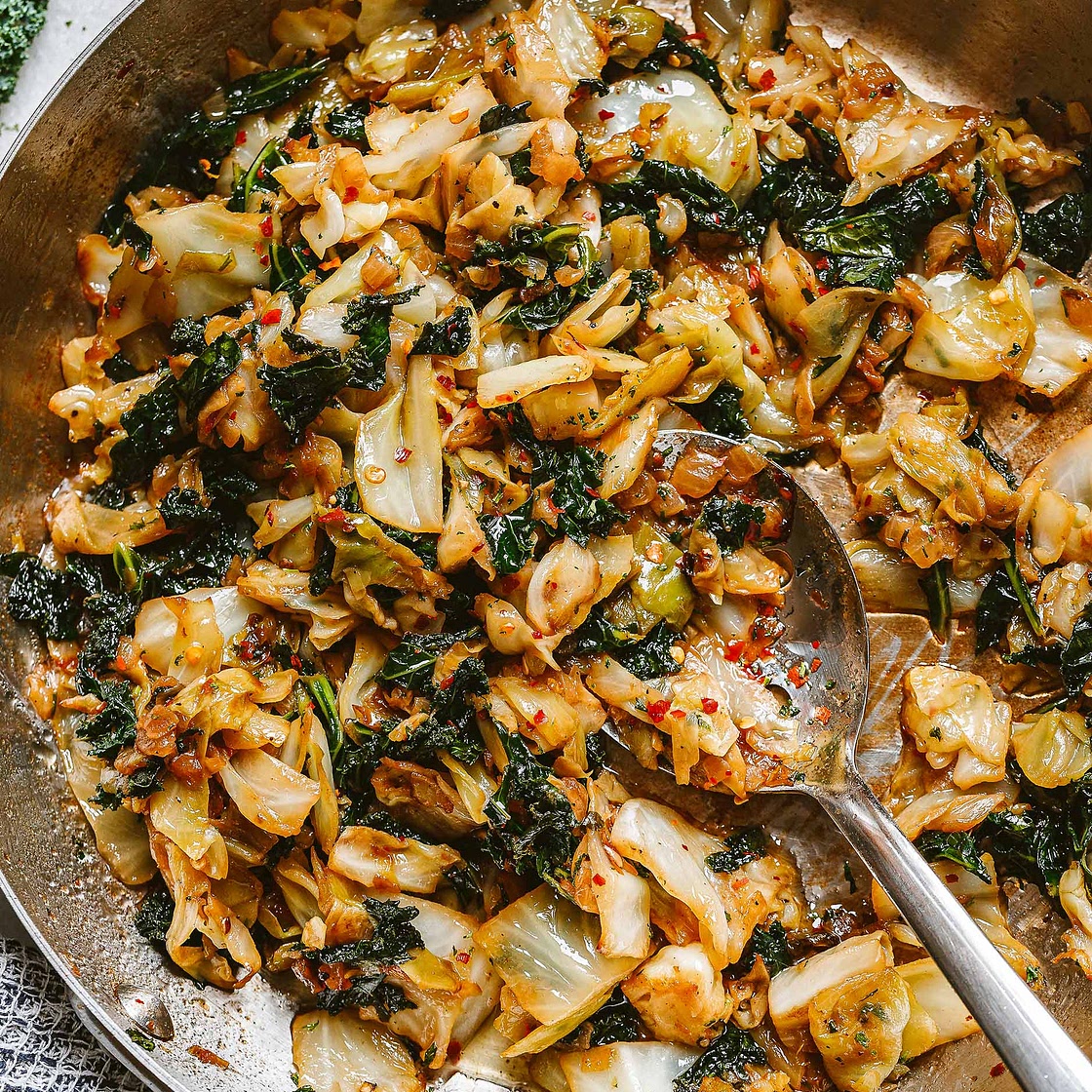 Garlic Sautéed Cabbage Kale Skillet