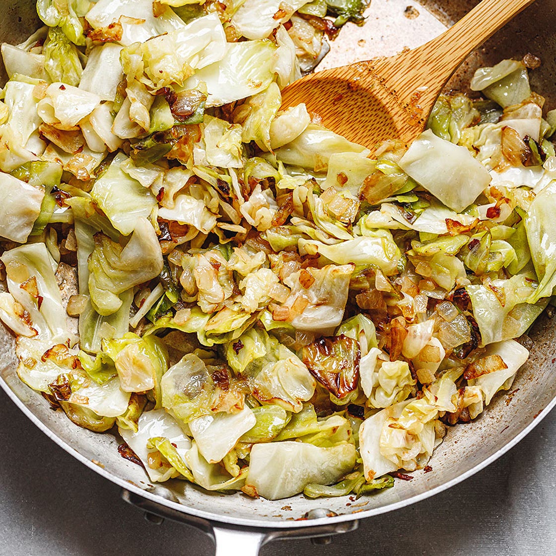 Garlic Sautéed Cabbage Kale Skillet