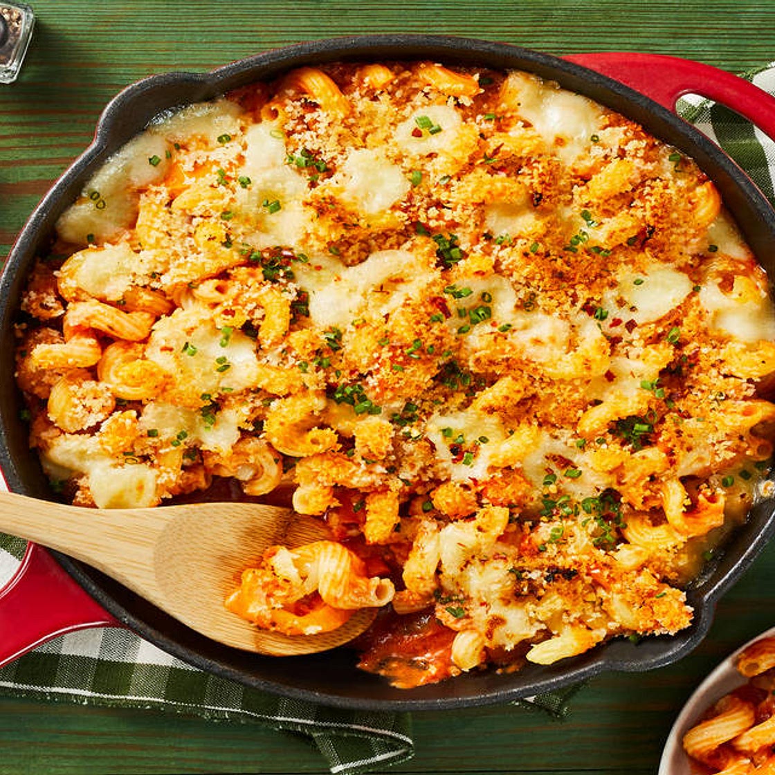 Roasted Pepper Cavatappi Milano with Fresh Mozz, Crispy Panko & Chives