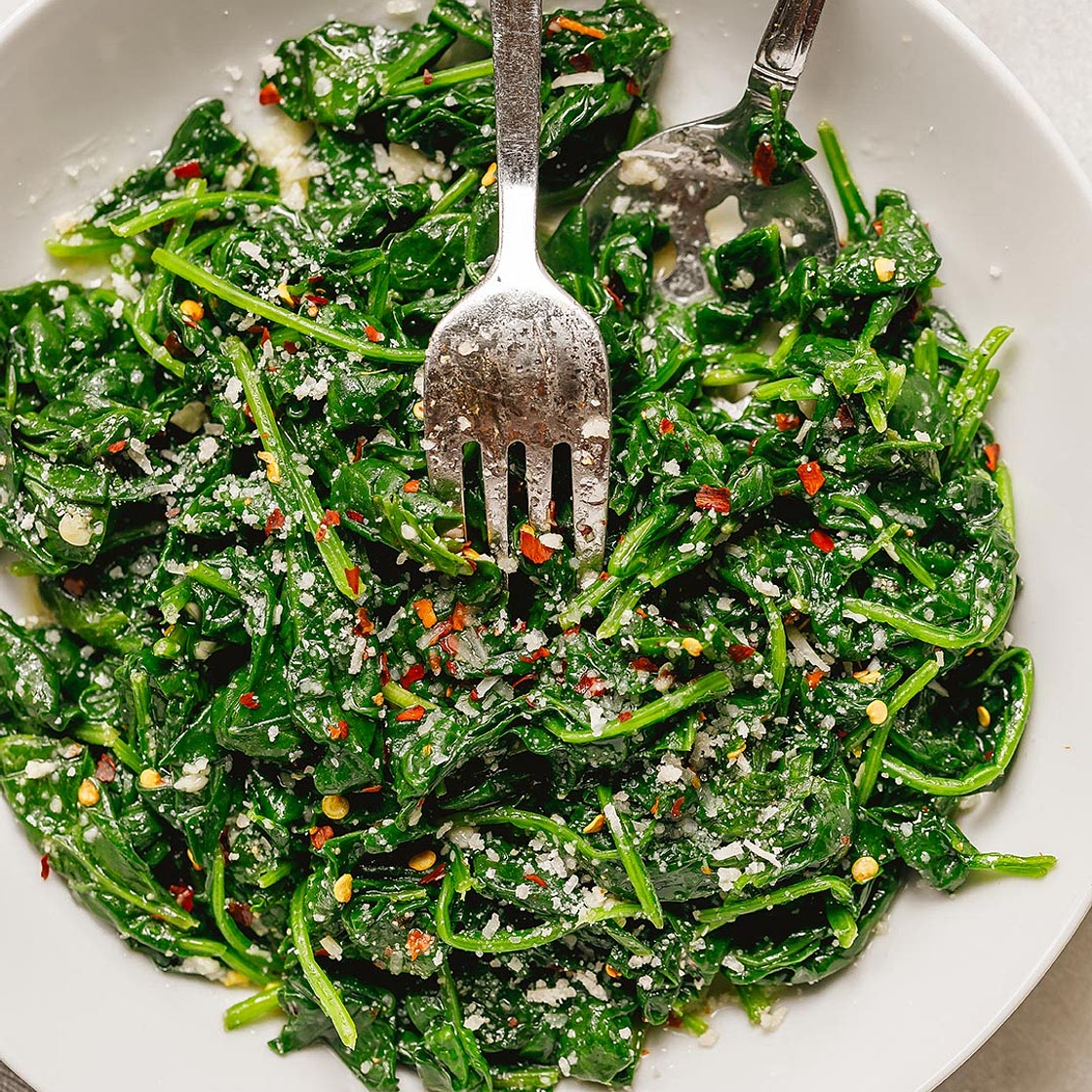 5-Minute Sauteed Lemon Garlic Spinach