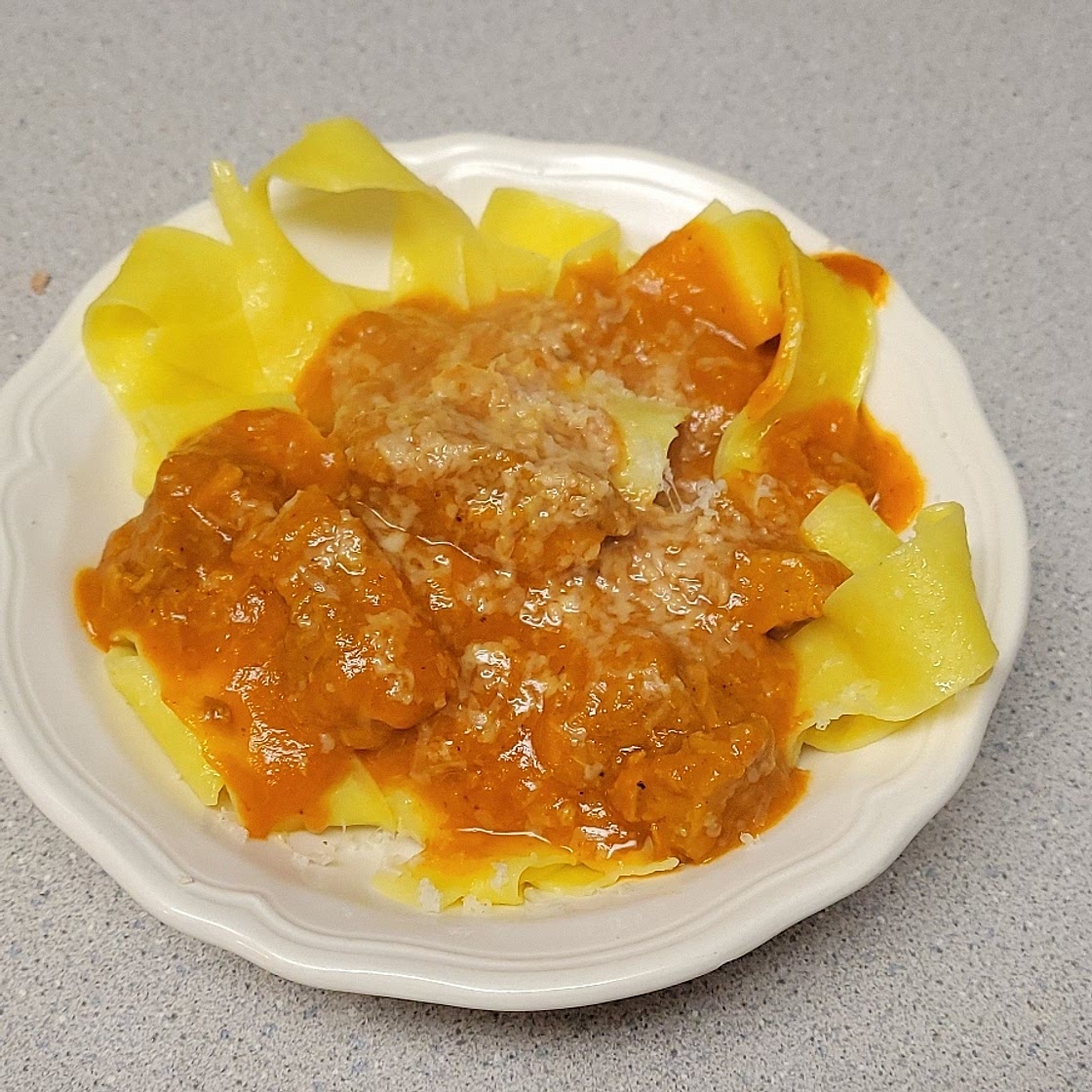 Slow Cooked Shredded Beef Ragu Pasta