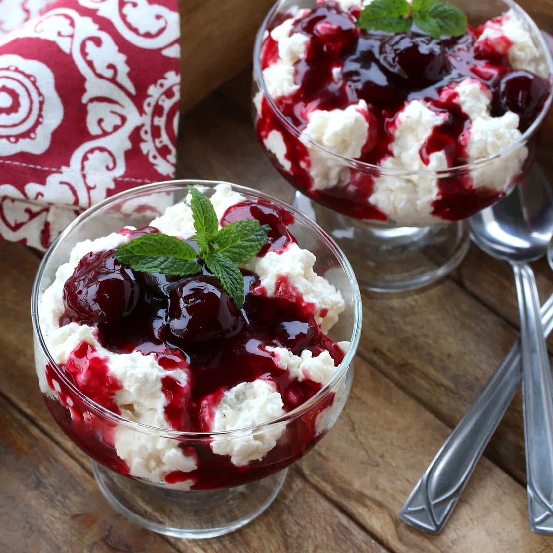 Risalamande (Danish Rice Pudding)