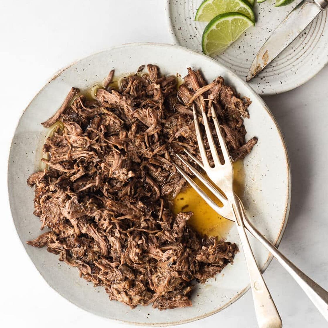 Easy Slow Cooker Barbacoa Beef Recipe