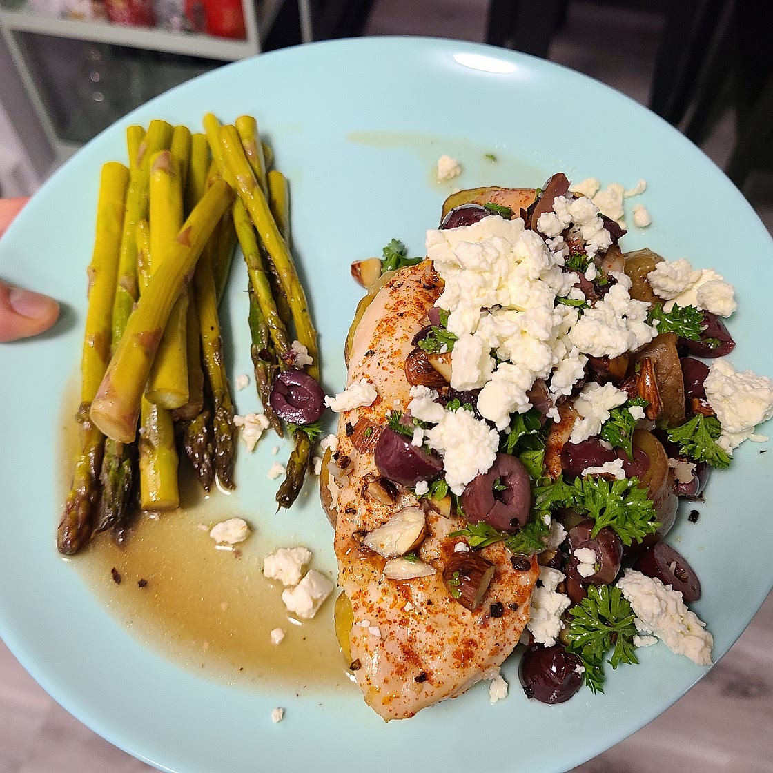 Lemony Chicken & Potatoes With Feta