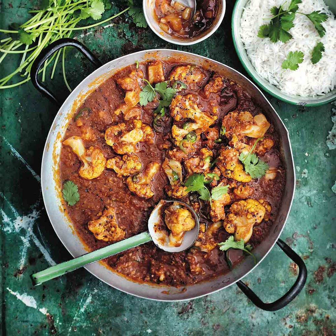 Cauliflower and Tomato Curry