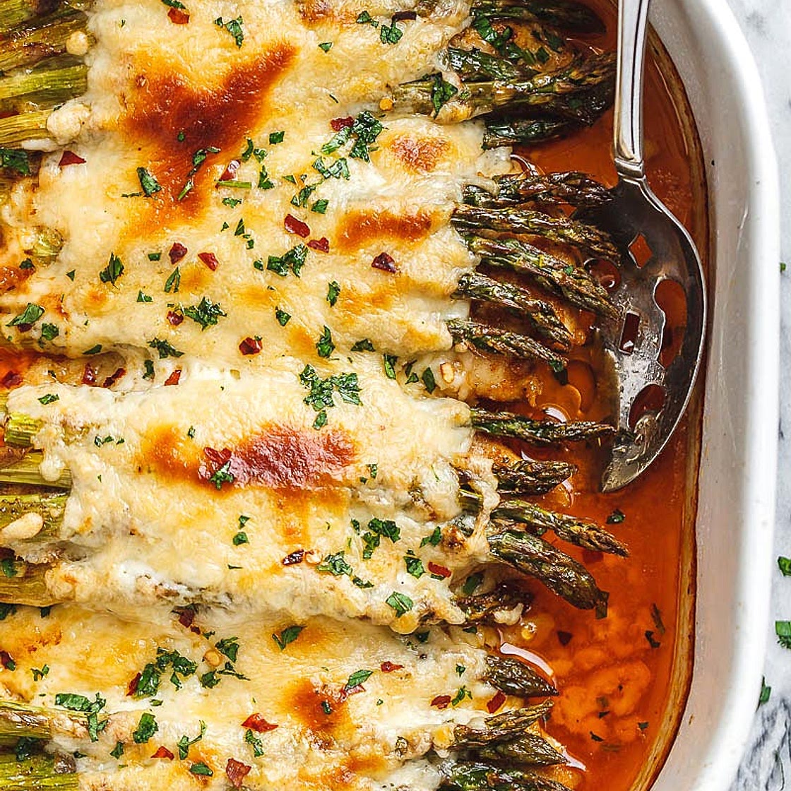 Chicken Casserole with Asparagus and Mozzarella