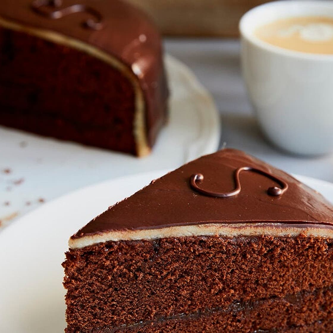 Sachertorte mit Marzipan – nach Originalrezept