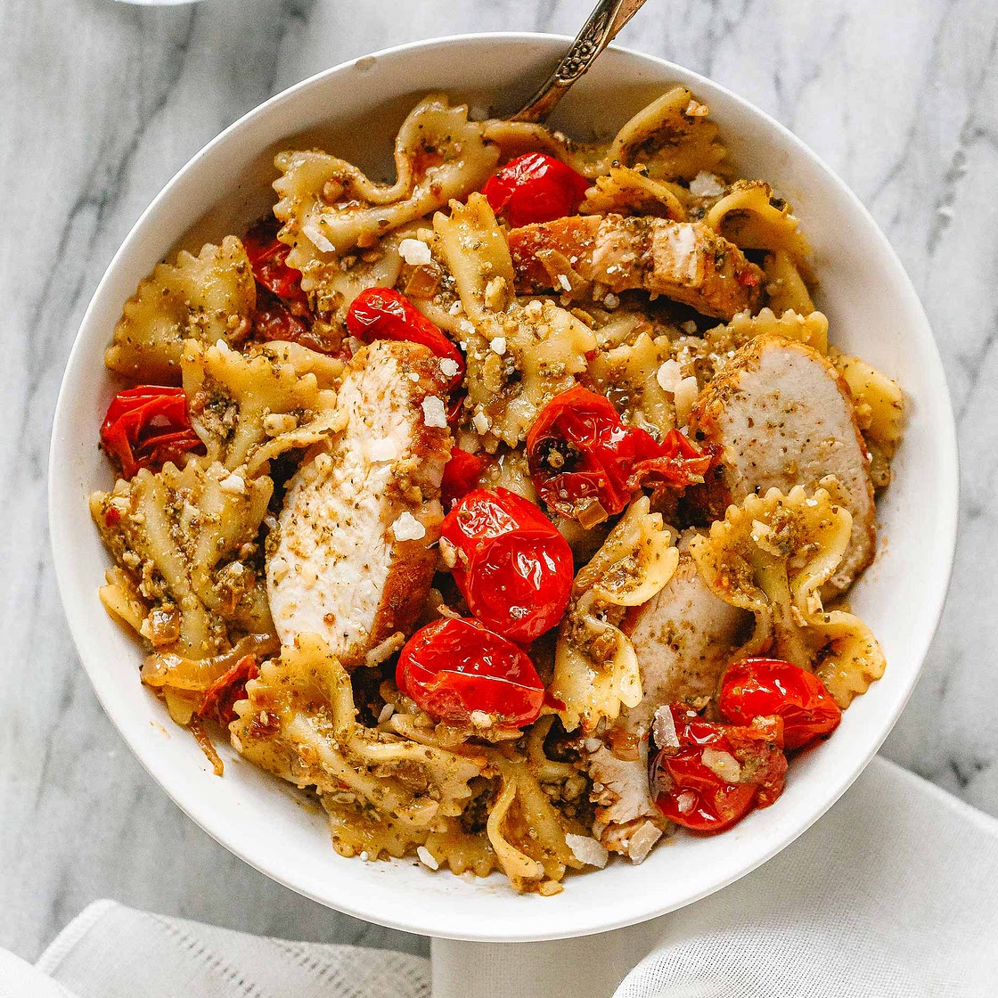Easy Pesto Chicken Pasta
