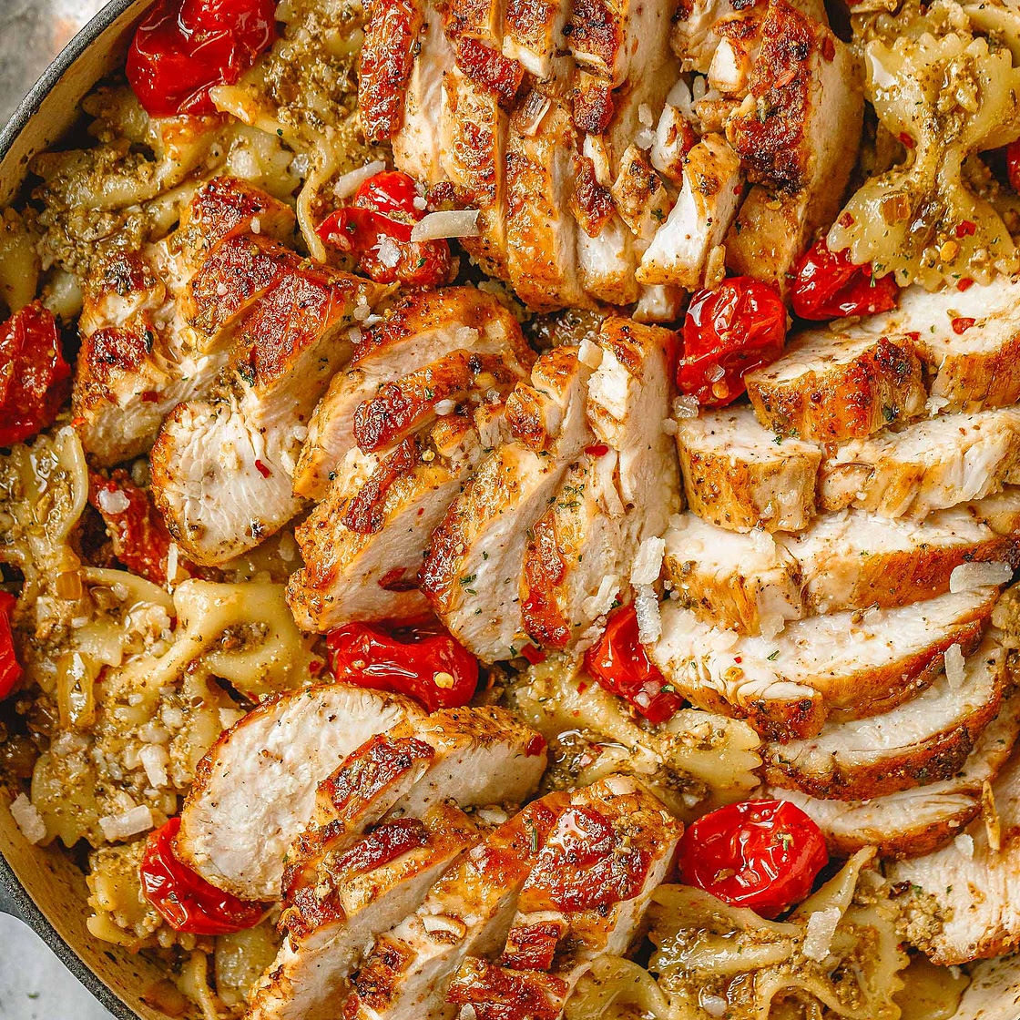 Easy Pesto Chicken Pasta