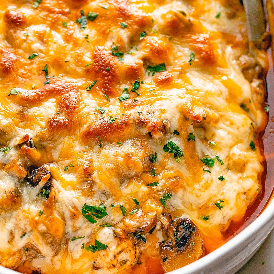 Garlic Mushrooms Chicken Casserole with Parmesan