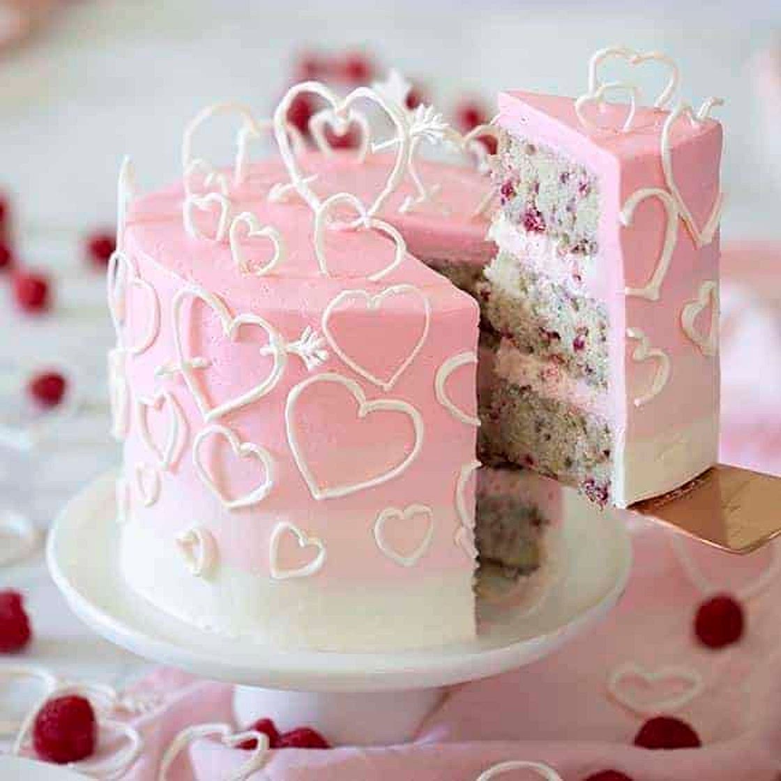 Valentine’s Raspberry Cake
