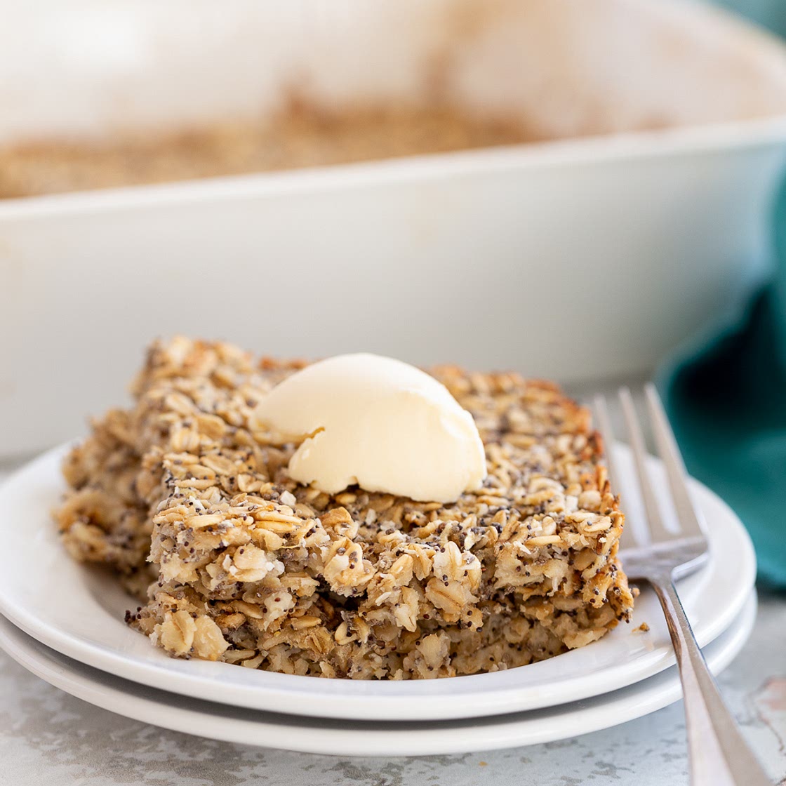 Lemon Poppy Seed Vegan Baked Oatmeal