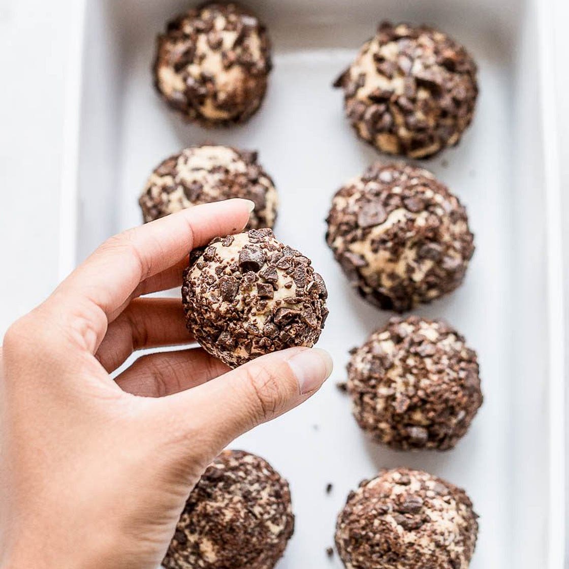 3-Ingredient Cheesecake Keto Fat Bombs