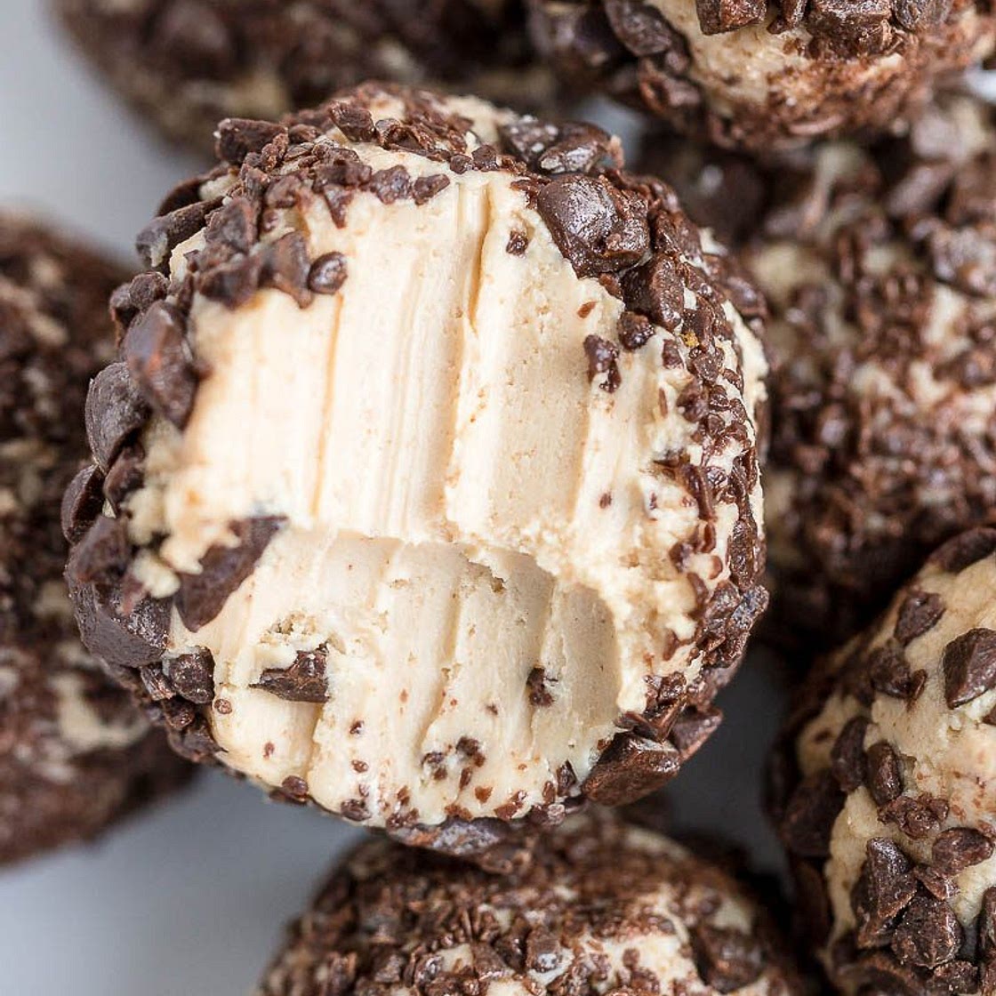 3-Ingredient Cheesecake Keto Fat Bombs