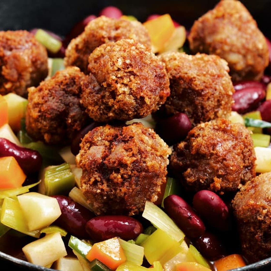 Hackbällchen-Eintopf