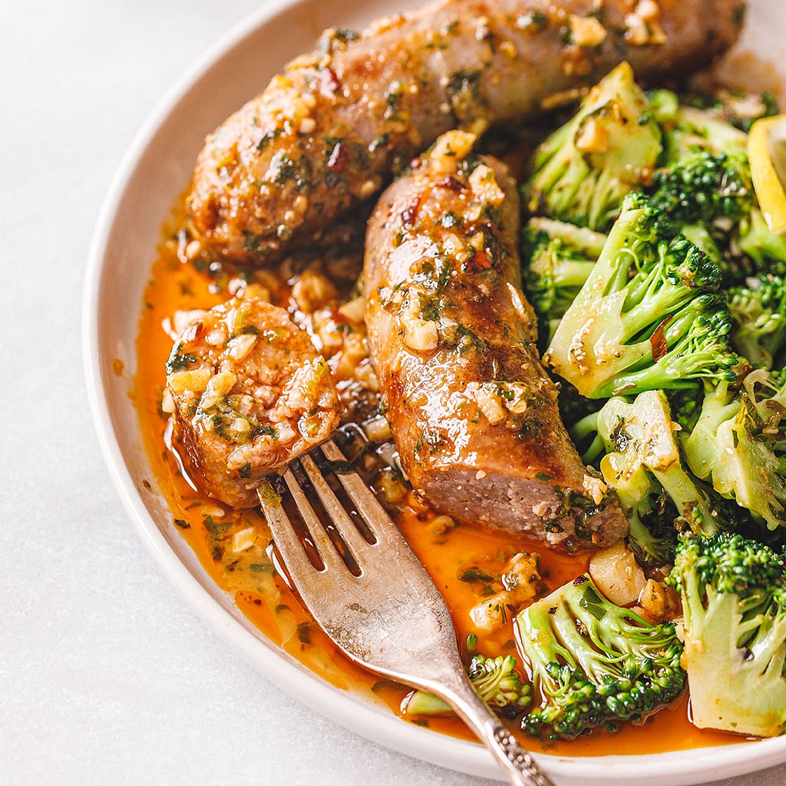 Garlic Butter Sausages and Broccoli Skillet