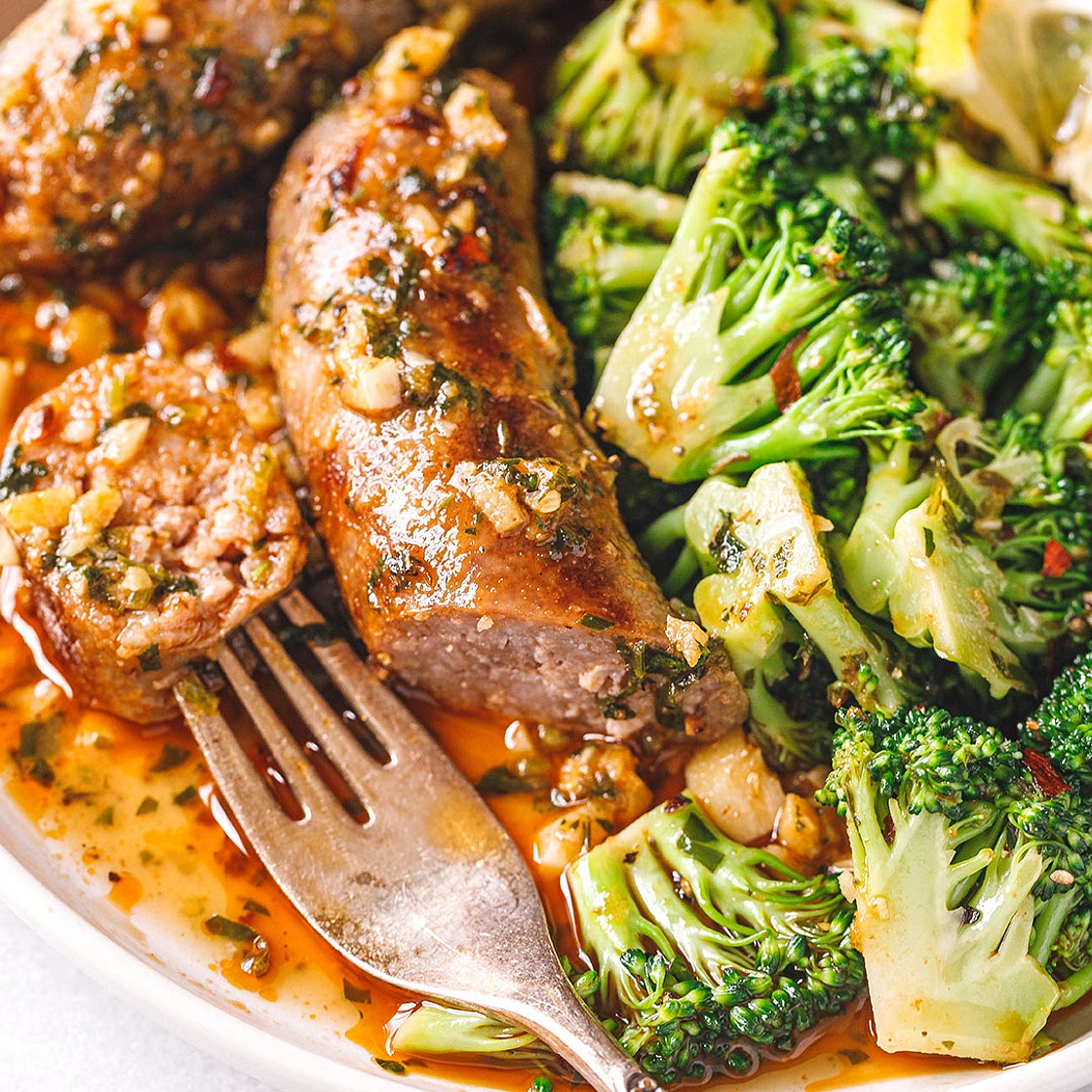 Garlic Butter Sausages and Broccoli Skillet