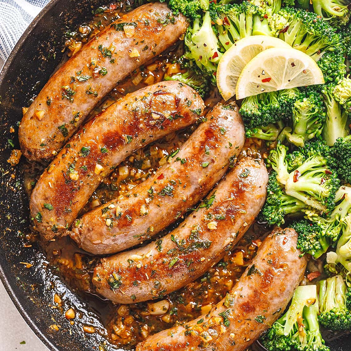 Garlic Butter Sausages and Broccoli Skillet