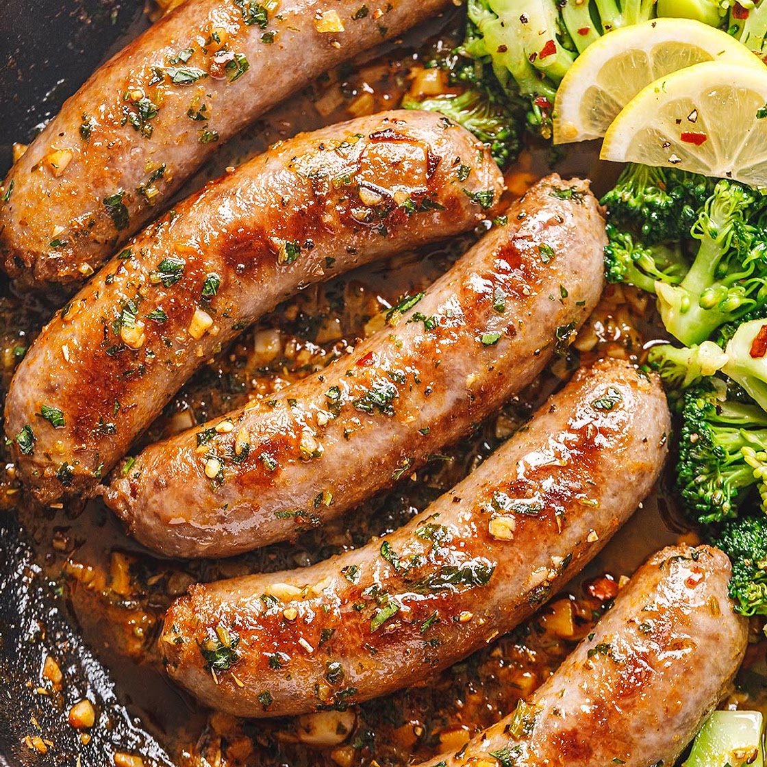 Garlic Butter Sausages and Broccoli Skillet