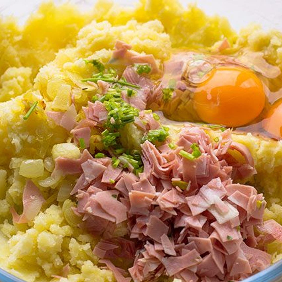 Oven Baked Mashed Potato Cakes