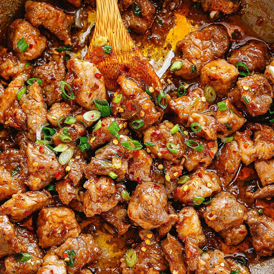 Juicy Garlic Pork Stir-Fry