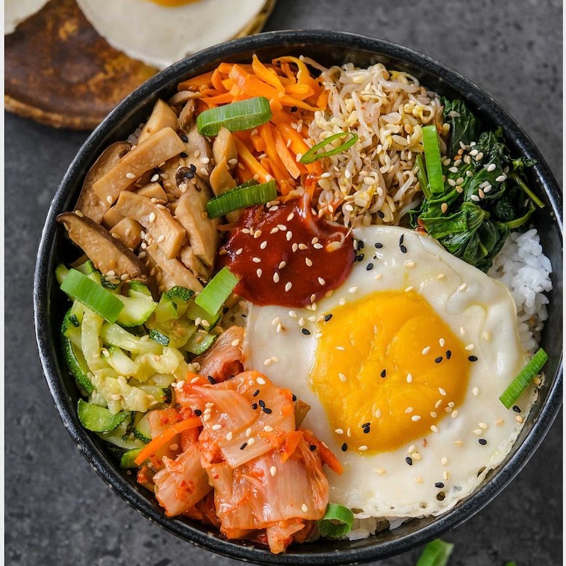 Vegan Korean Bibimbap (Mixed Rice Bowl) with Gochujang Sauce