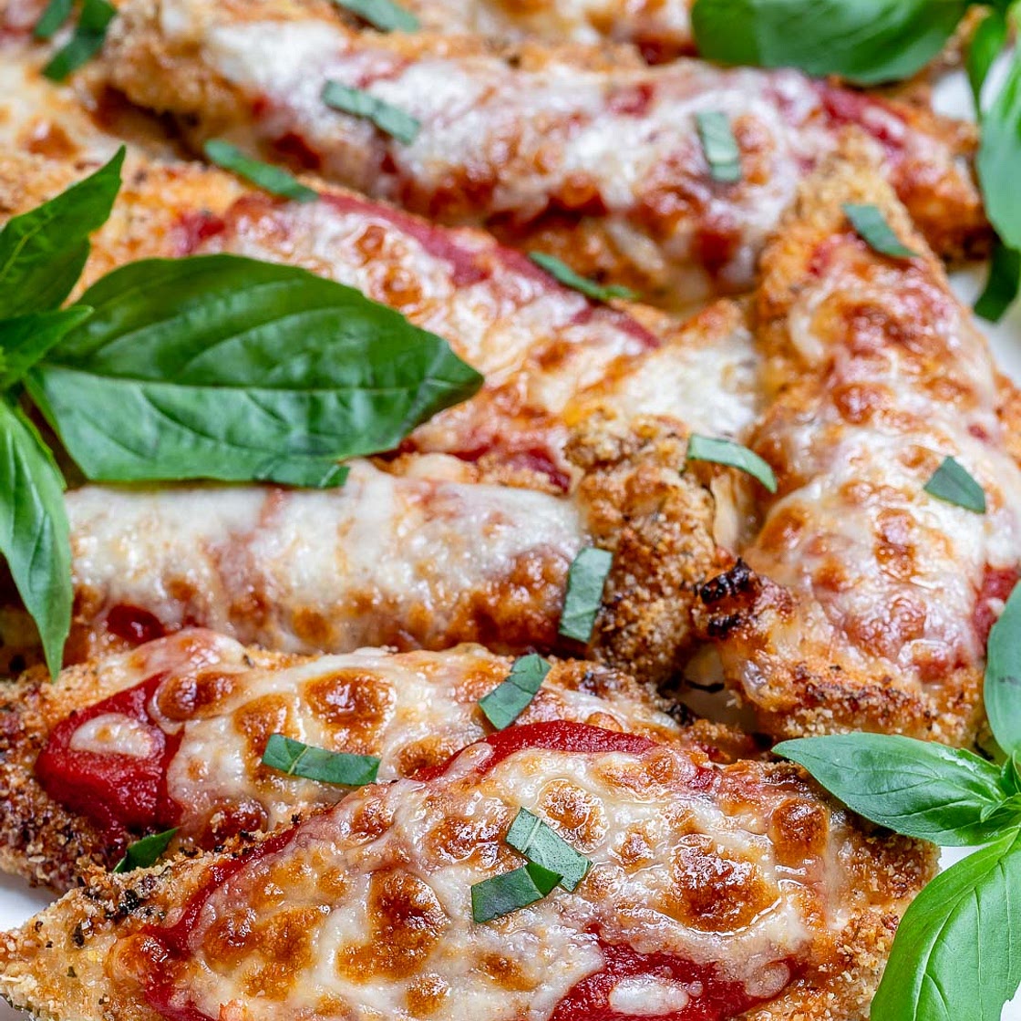 Healthy Baked Chicken Parmesan