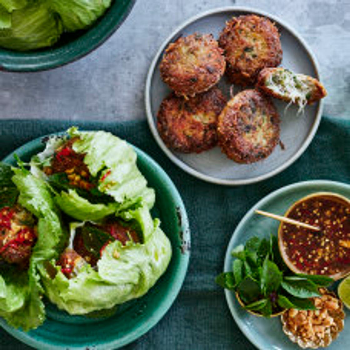 Lettuce cups with pork, vermicelli noodle and lime patties, peanuts and Thai dressing