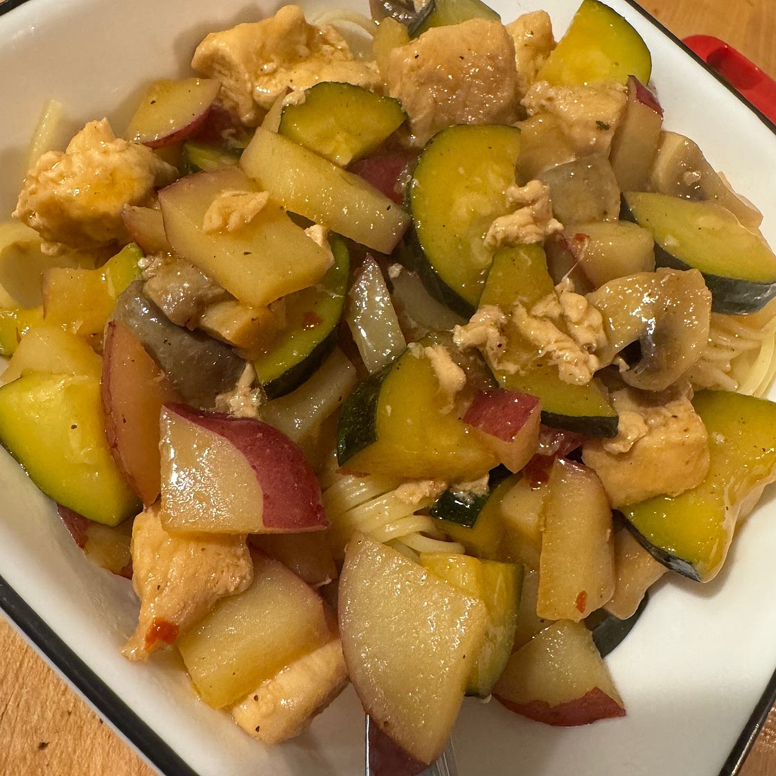 Zucchini Mushroom Chicken Stir Fry