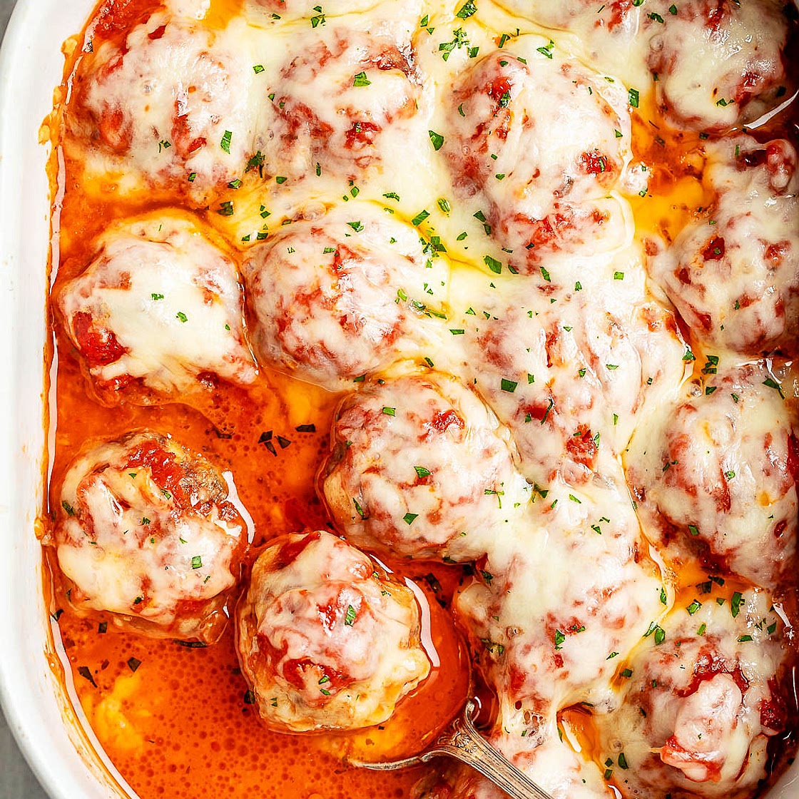 Cheesy Meatballs Casserole {Low Carb}