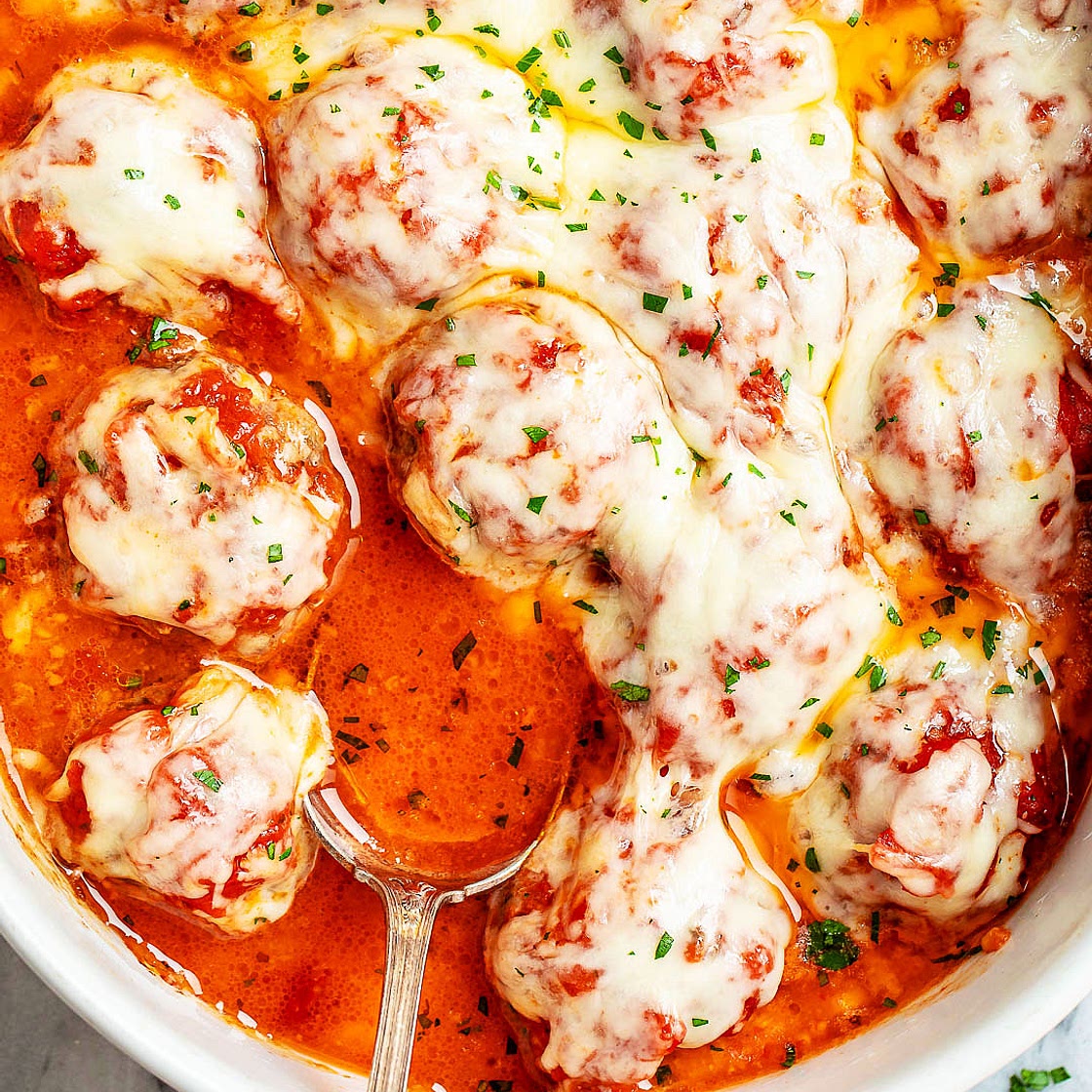 Cheesy Meatballs Casserole {Low Carb}