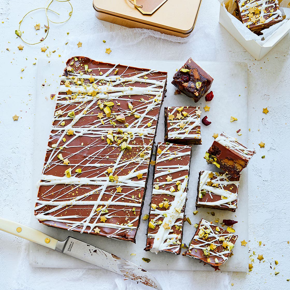 Chocolate and pistachio tiffin