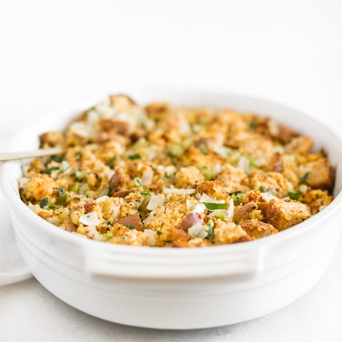 THE Best Southern Cornbread Stuffing
