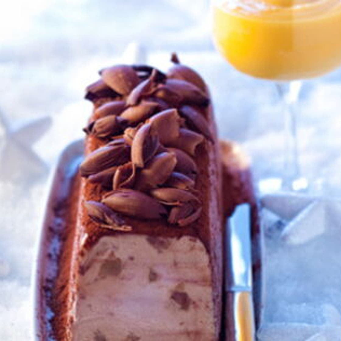 Bûche glacée aux marrons, sabayon au rhum