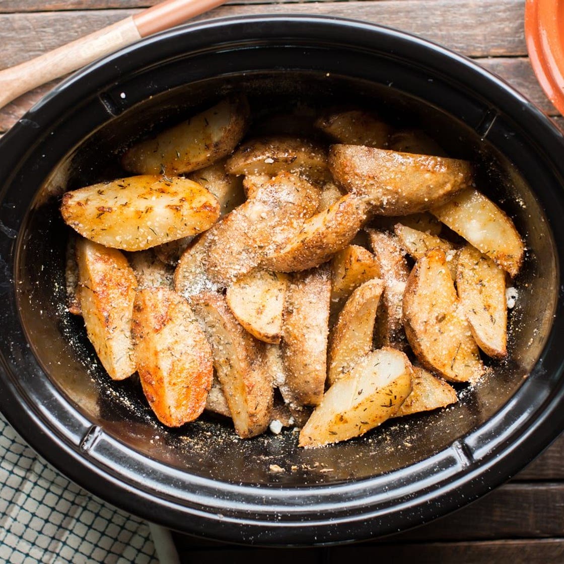 Slow Cooker Cajun Parmesan Potatoes