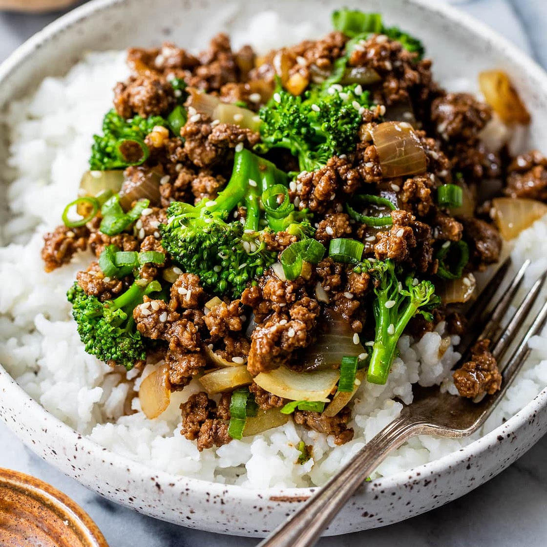 Ground Beef and Broccoli Stir Fry