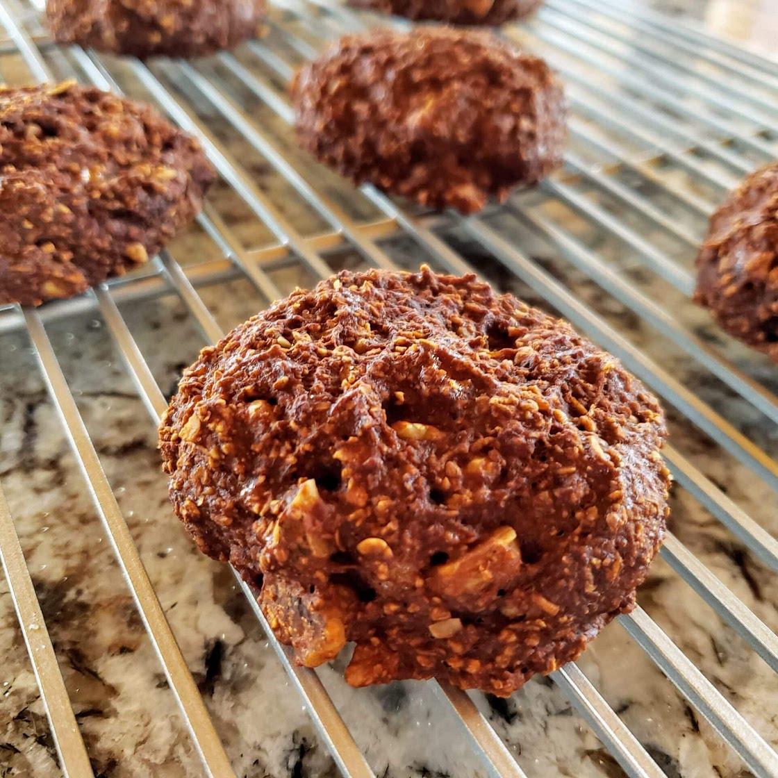 Banana oatmeal walnut chocolate cookies