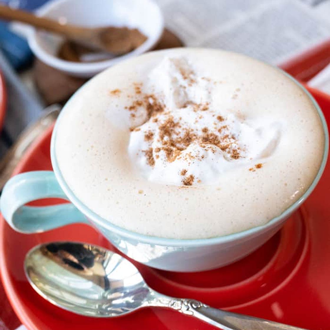 Vegan Pumpkin Spice Latte (Starbucks Style)